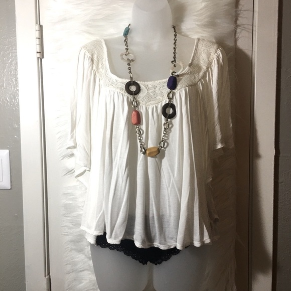 RUE 21 TOP - Picture 1 of 6